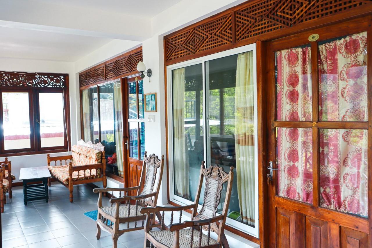 エッラ Sitha'S Heaven Bed & Breakfast エクステリア 写真
