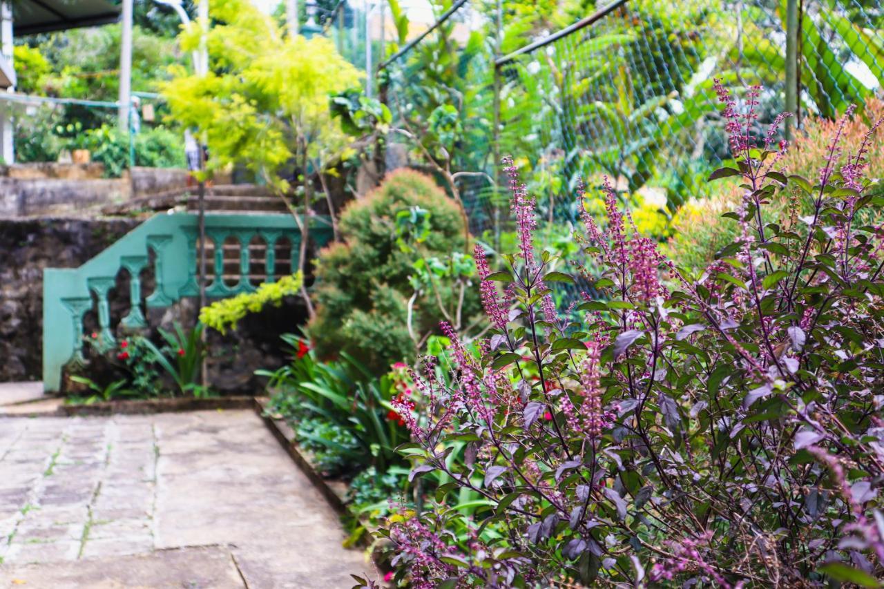 エッラ Sitha'S Heaven Bed & Breakfast エクステリア 写真