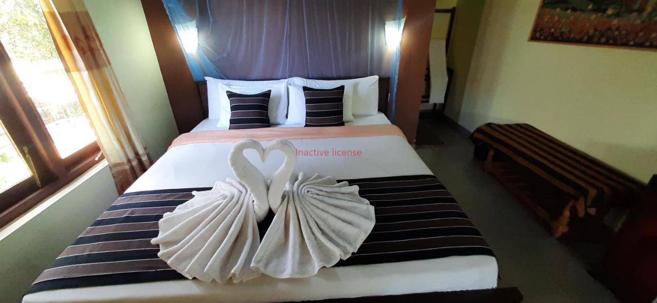 エッラ Sitha'S Heaven Bed & Breakfast エクステリア 写真